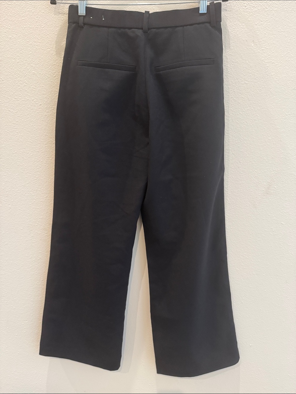 Abercrombie & Fitch Black High Rise Pleated Wide Leg Trousers Size 28 / 6S - Picture 3 of 6